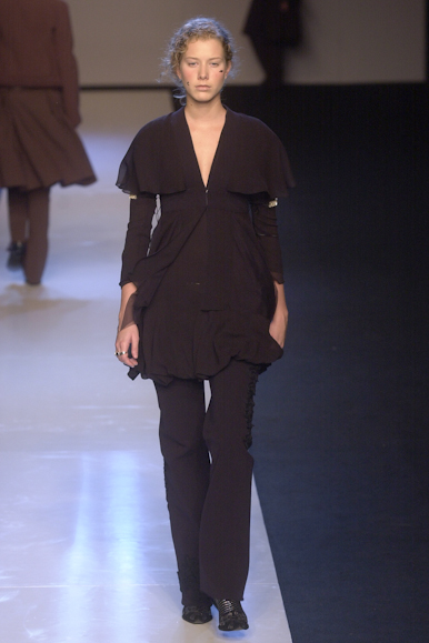 desfile-gloriacoelho-inverno2002spfw-132