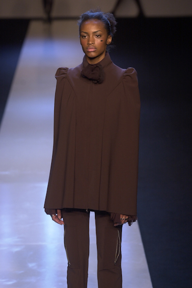 desfile-gloriacoelho-inverno2002spfw-135