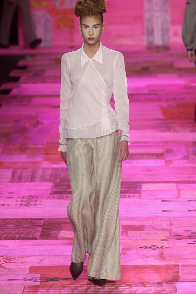 desfile-linovillaventurainverno2002spfw-112