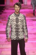 desfile-linovillaventurainverno2002spfw-119