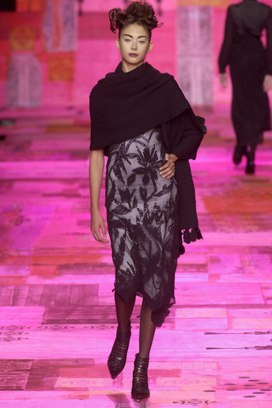 desfile-linovillaventurainverno2002spfw-135