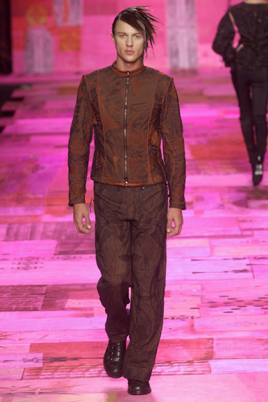 desfile-linovillaventurainverno2002spfw-139