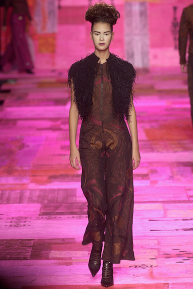 desfile-linovillaventurainverno2002spfw-140
