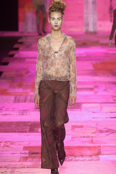desfile-linovillaventurainverno2002spfw-143