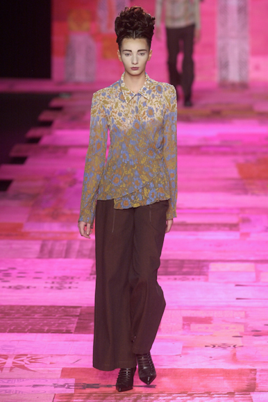 desfile-linovillaventurainverno2002spfw-145