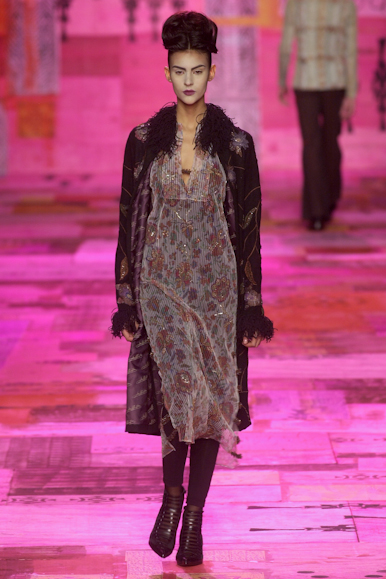 desfile-linovillaventurainverno2002spfw-147