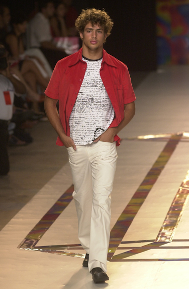 desfile-marioqueiroz-inverno2002spfw-128