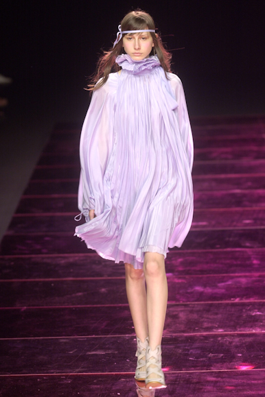 desfile-reinaldolourenco-inverno2002spfw-107