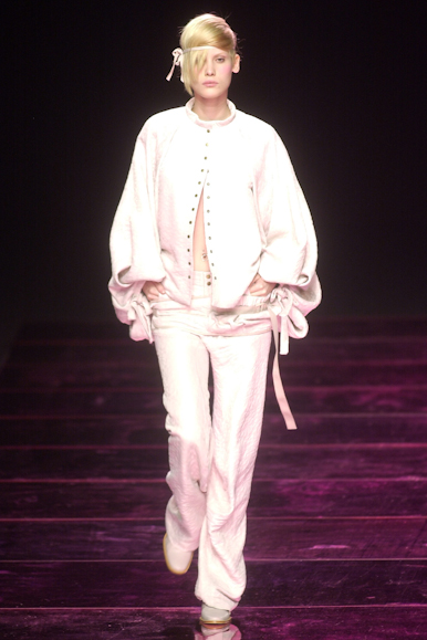 desfile-reinaldolourenco-inverno2002spfw-109
