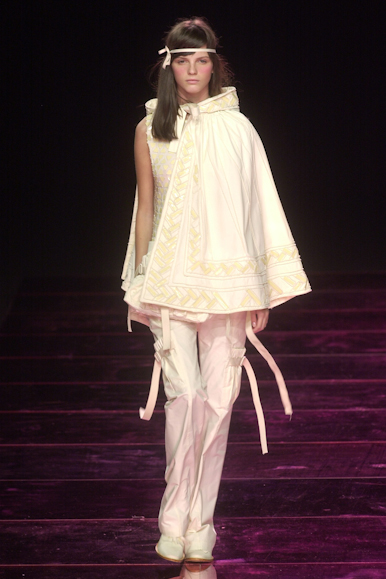 desfile-reinaldolourenco-inverno2002spfw-127