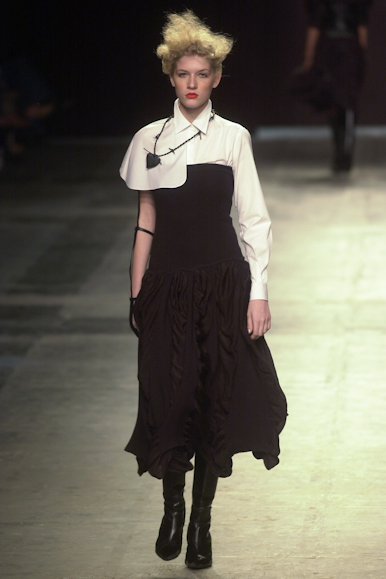 desfile-renatoloureiro-inverno2002spfw-102