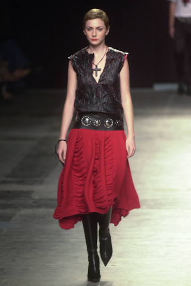 desfile-renatoloureiro-inverno2002spfw-104