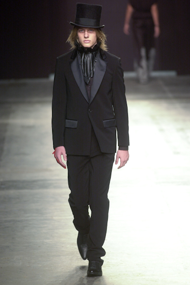 desfile-renatoloureiro-inverno2002spfw-110