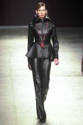 desfile-renatoloureiro-inverno2002spfw-113