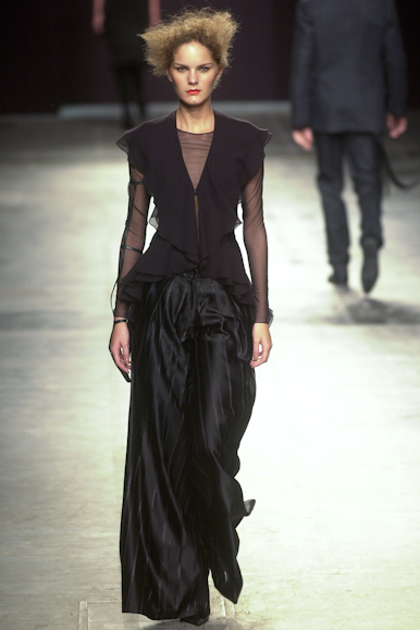 desfile-renatoloureiro-inverno2002spfw-122