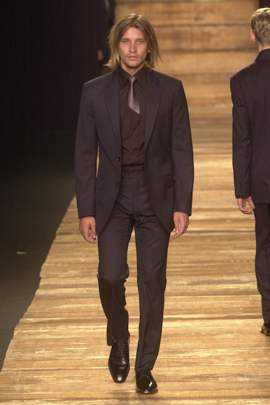 desfile-ricardoalmdeira-inverno2002spfw-101