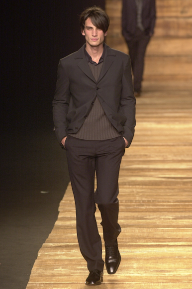 desfile-ricardoalmdeira-inverno2002spfw-110