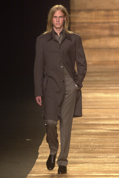 desfile-ricardoalmeida-inverno2002spfw-117