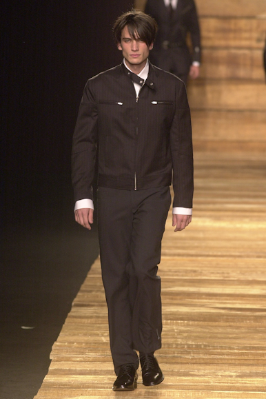 desfile-ricardoalmeida-inverno2002spfw-128