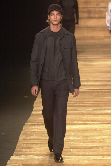 desfile-ricardoalmeida-inverno2002spfw-131