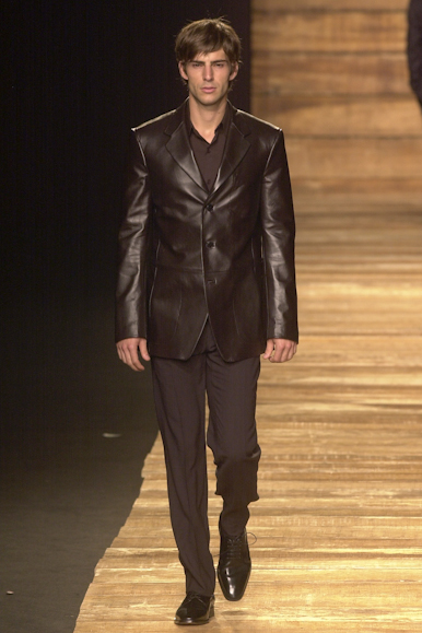 desfile-ricardoalmdeira-inverno2002spfw-113