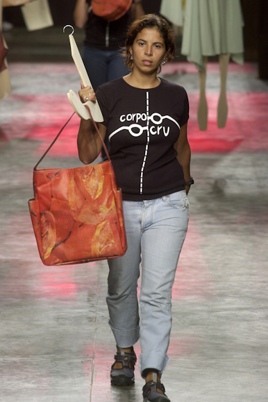 desfile-ronaldofraga-inverno2002spfw-140