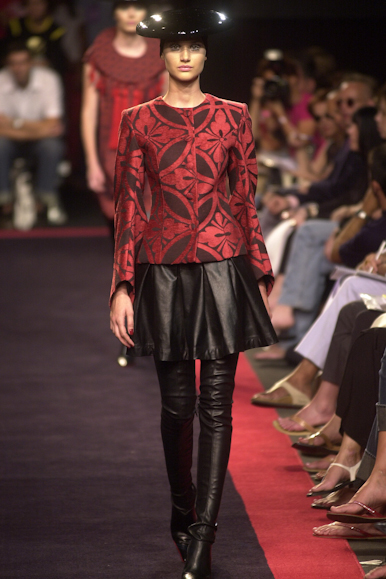 desfile-walterffw.com.br-inverno2002spfw-114