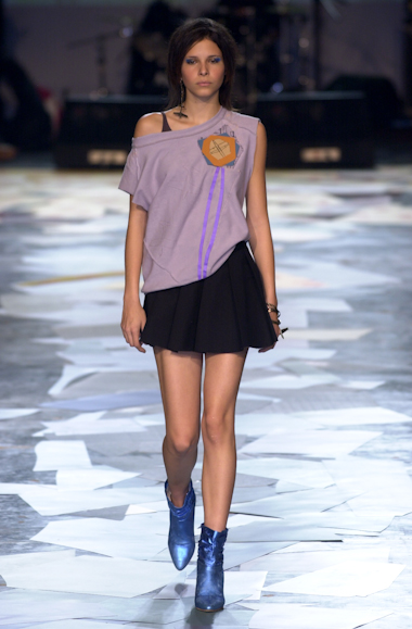 desfile-carlotajoakina-saopauloverao2003rtw-109
