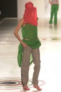 desfile-alexandreherchcovitch-saopauloverao2003rtw-119