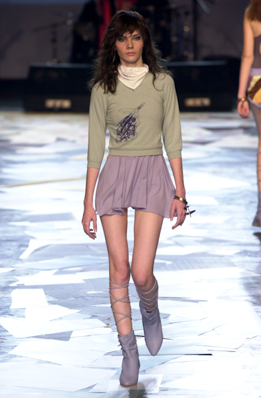 desfile-carlotajoakina-saopauloverao2003rtw-125