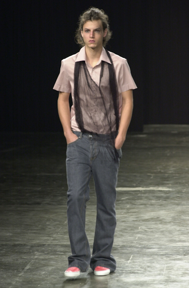 desfile-alexandreherchcovitchmen-saopauloverao2003rtw-114