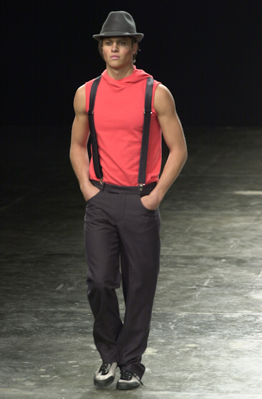 desfile-alexandreherchcovitchmen-saopauloverao2003rtw-118