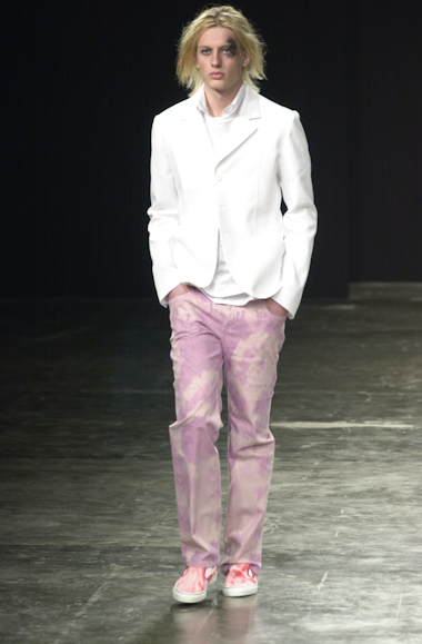 desfile-alexandreherchcovitchmen-saopauloverao2003rtw-124