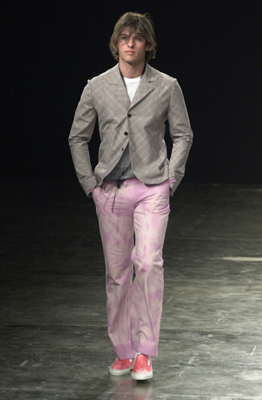 desfile-alexandreherchcovitchmen-saopauloverao2003rtw-125