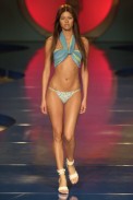 desfile-aguadoce-saopauloverao2003rtw-111