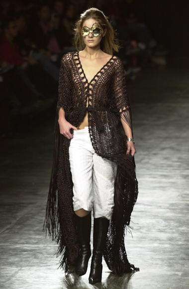 desfile-andrelima-saopauloverao2003rtw-100