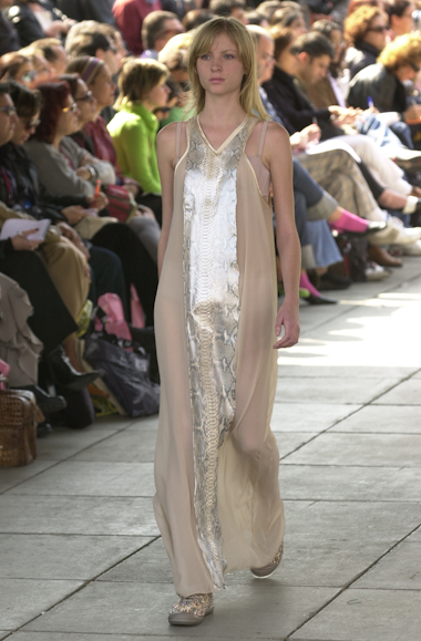 desfile-fausehaten-spfwverao2003-123