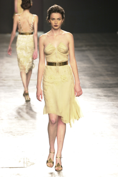 desfile-renatoloureiro-verao2003spfw-001