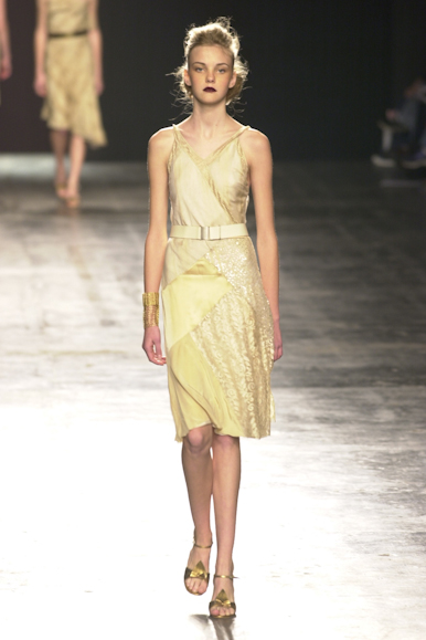 desfile-renatoloureiro-verao2003spfw-003