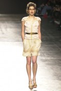 desfile-renatoloureiro-verao2003spfw-014