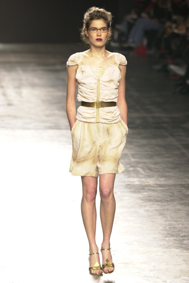 desfile-renatoloureiro-verao2003spfw-014