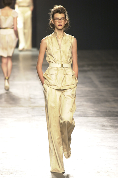 desfile-renatoloureiro-verao2003spfw-015