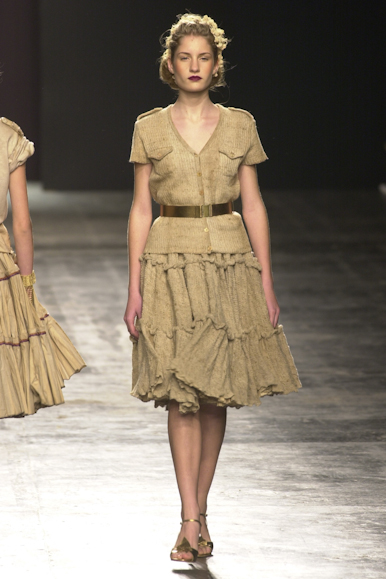 desfile-renatoloureiro-verao2003spfw-037