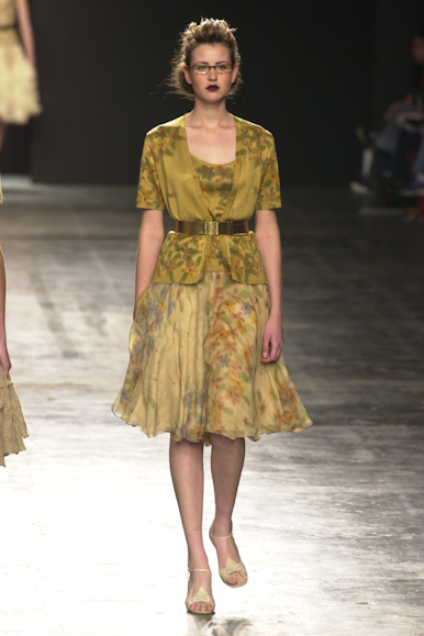 desfile-renatoloureiro-verao2003spfw-038