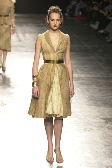 desfile-renatoloureiro-verao2003spfw-044