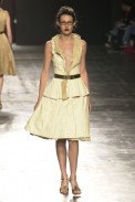 desfile-renatoloureiro-verao2003spfw-046