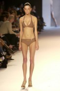desfile-rosacha-verao2003spfw-018