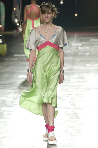 desfile-ronaldofraga-verao2003spfw-010