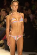 desfile-rosacha-verao2003spfw-067