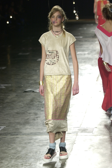 desfile-ronaldofraga-verao2003spfw-060